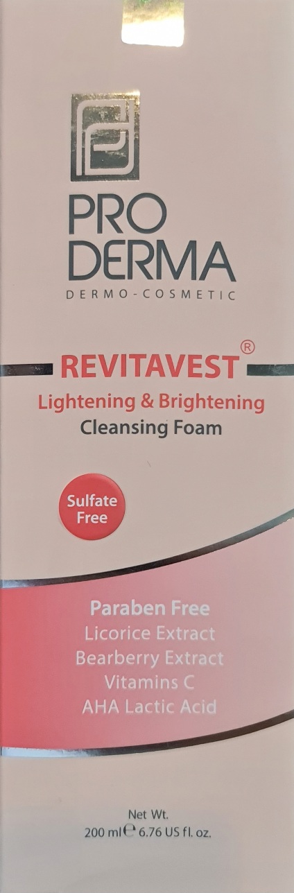 فوم شستشو و روشن کننده پوست صورت پرودرما  مناسب برای انواع پوست REVITAVEST